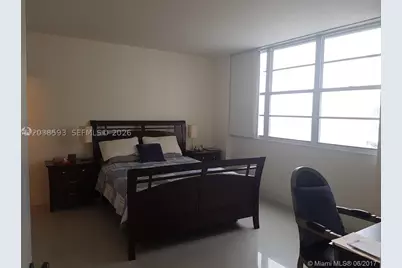 801 Brickell Bay #765, Miami, FL 33131 - Photo 17