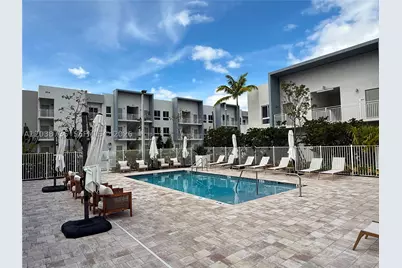 610 NE 2nd #205, Dania Beach, FL 33004 - Photo 5