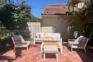 1480 Sweetbay, Hollywood, FL 33019 - Photo 15