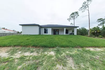 814 Calyton, Lehigh Acres, FL 33972 - Photo 53
