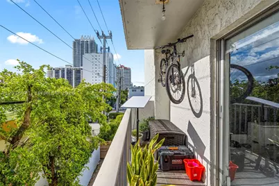 6545 Indian Creek #306, Miami Beach, FL 33141 - Photo 11