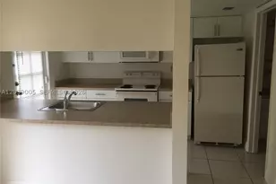 10808 N Kendall, Miami, FL 33176 - Photo 13