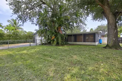 5511 Taylor, Hollywood, FL 33021 - Photo 43