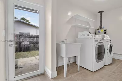 5511 Taylor, Hollywood, FL 33021 - Photo 35