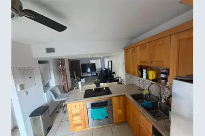 541 NW 82nd #375, Miami, FL 33126 - Photo 5