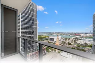 121 NE 5th, Miami, FL 33132 - Photo 17