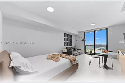 121 NE 5th #3200, Miami, FL 33132 - Photo 7
