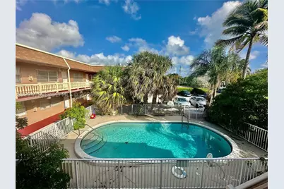 241 SE 9th #207, Pompano Beach, FL 33060 - Photo 21