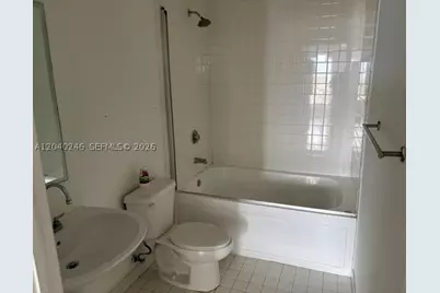 10 SW South River #1109, Miami, FL 33130 - Photo 7