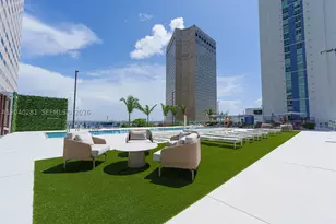 325 S Biscayne, Miami, FL 33131 - Photo 21