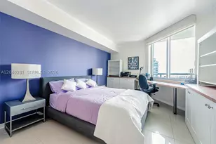 325 S Biscayne, Miami, FL 33131 - Photo 11