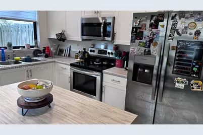 21404 NE 3rd, Miami, FL 33179 - Photo 23