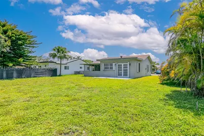 7006 NW 99th, Tamarac, FL 33321 - Photo 17