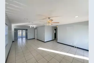 7006 NW 99th, Tamarac, FL 33321 - Photo 3