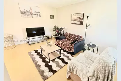 2145 Pierce #206, Hollywood, FL 33020 - Photo 11