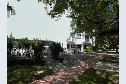 1990 Marseille #303, Miami Beach, FL 33141 - Photo 21