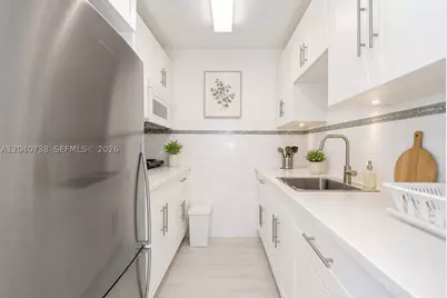 344 Meridian #2B, Miami Beach, FL 33139 - Photo 5