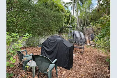 1209 Aguila, Coral Gables, FL 33134 - Photo 13