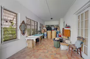 405 SW 11th, Miami, FL 33130 - Photo 19