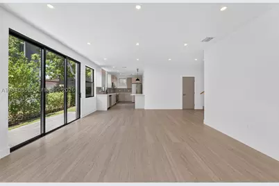 2240 SW 13th, Miami, FL 33145 - Photo 11