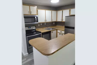 15530 SW 80th #C-306, Miami, FL 33193 - Photo 3