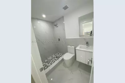 1170 NW 25th #1170, Miami, FL 33127 - Photo 13