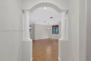 2767 Kinsington, Weston, FL 33332 - Photo 5