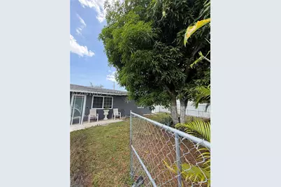 2300 SW 43rd, Fort Lauderdale, FL 33317 - Photo 5