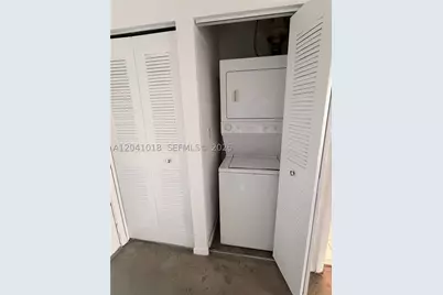 133 NE 2nd #209, Miami, FL 33132 - Photo 11