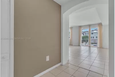 8826 W Flagler #203, Miami, FL 33174 - Photo 3