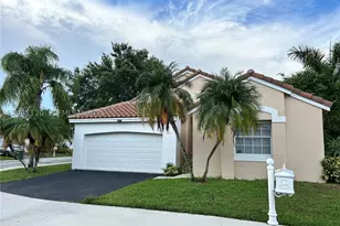 286 Bridgeton, Weston, FL 33326 - Photo 3
