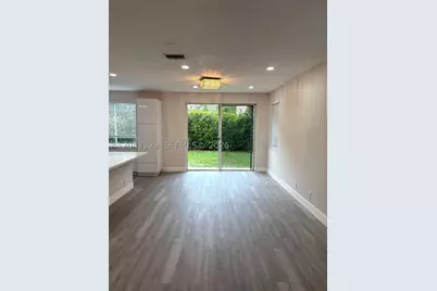 1528 Salerno #1528, Weston, FL 33327 - Photo 5