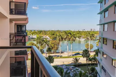 5225 Collins #914, Miami Beach, FL 33140 - Photo 9