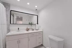 10137 SW 77th, Miami, FL 33156 - Photo 9