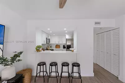 10137 SW 77th, Miami, FL 33156 - Photo 15