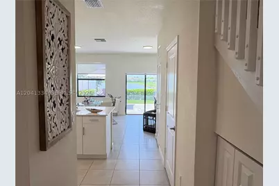 3482 W 114th, Hialeah, FL 33018 - Photo 3