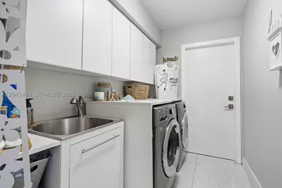 241 Fairmont, Weston, FL 33326 - Photo 39