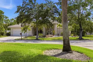 241 Fairmont, Weston, FL 33326 - Photo 5