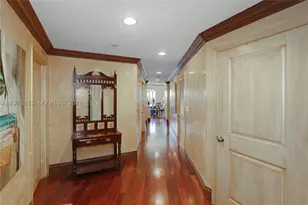 10 Aragon, Coral Gables, FL 33134 - Photo 1