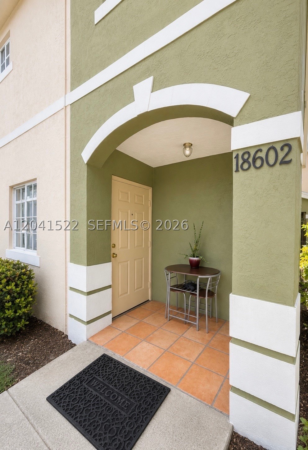 18602 SW 100th #18602 - 18602 SW 100th #18602, Cutler Bay, FL 33157 Luxury Property | Jose Angel Pina
