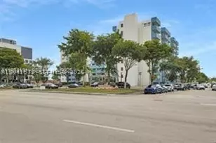 5050 NW 7th, Miami, FL 33126 - Photo 5