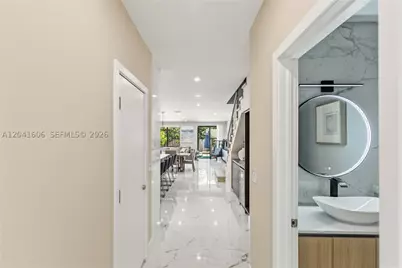 809 SW 10th, Fort Lauderdale, FL 33315 - Photo 15