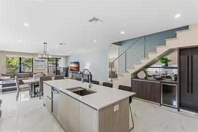 809 SW 10th, Fort Lauderdale, FL 33315 - Photo 11