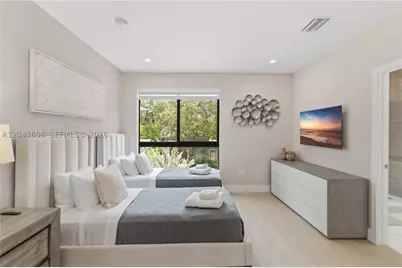 809 SW 10th, Fort Lauderdale, FL 33315 - Photo 23