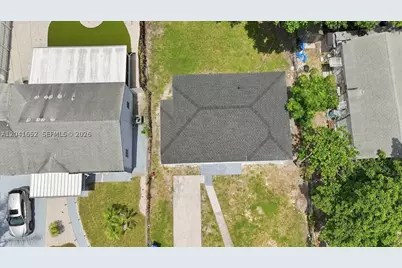 811 NW 65th, Miami, FL 33150 - Photo 23