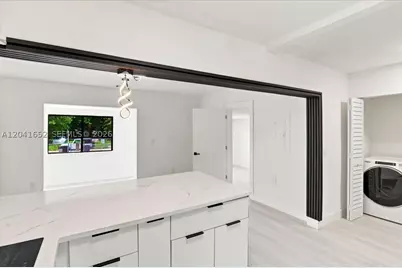 811 NW 65th, Miami, FL 33150 - Photo 9