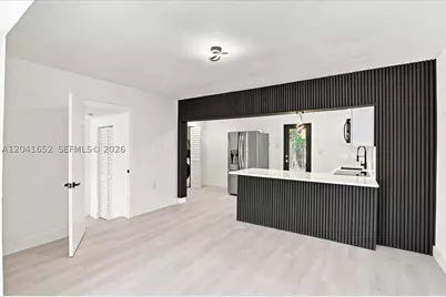 811 NW 65th, Miami, FL 33150 - Photo 5