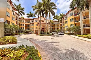 16101 Emerald Estates, Weston, FL 33331 - Photo 3