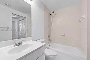 215 SW 42nd, Miami, FL 33134 - Photo 15