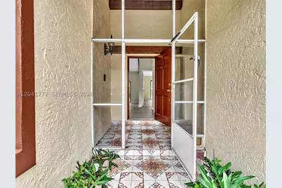8813 Paradise #8813, Tamarac, FL 33321 - Photo 3